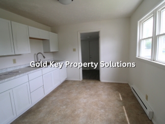 2 Bed 1 Bath Home W/ Bonus Room (SECTION 8 APPROVED)