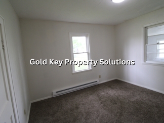 2 Bed 1 Bath Home W/ Bonus Room (SECTION 8 APPROVED)