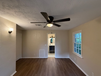 Freshly Renovated OKC Gem – Prime Location, Spacious Living!