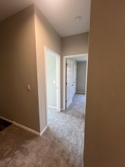 Effortless Comfort: Brand-New Upgrades, Major Appliances & Fenced Oasis!
