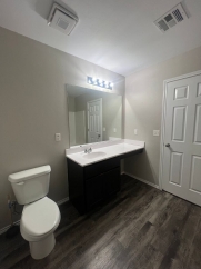 Effortless Comfort: Brand-New Upgrades, Major Appliances & Fenced Oasis!