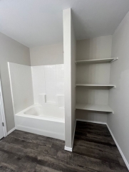Effortless Comfort: Brand-New Upgrades, Major Appliances & Fenced Oasis!