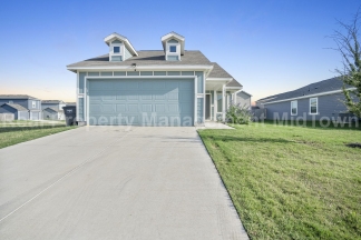 Newly Built Cozy & Stylish Fort Worth Home