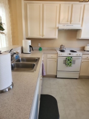 Single Family Home in White Gables