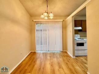 Cute & Cozy Duplex Nestled in a Prime Location, just five minutes from I35!