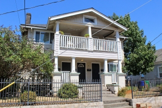 Spacious 1 Bedroom Basement Apartment in Prime Alberta Arts!