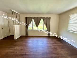 2-Bedroom Home with Spacious Backyard & Deck