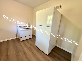2-Bedroom Home with Spacious Backyard & Deck
