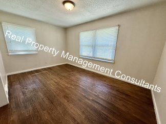 2-Bedroom Home with Spacious Backyard & Deck