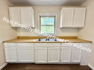 2-Bedroom Home with Spacious Backyard & Deck