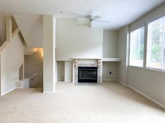 Lovely Bright and Spacious Two Bedroom Tri-Level Condo