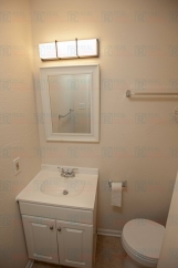 Charming 3-Bedroom, 2-Bathroom Duplex in Chapel Hill – Available Now!