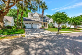Elegant Living in the Heart of Seaside Farms