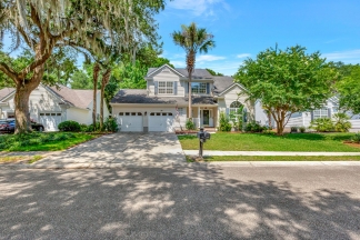 Elegant Living in the Heart of Seaside Farms