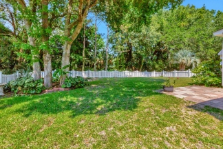 Elegant Living in the Heart of Seaside Farms