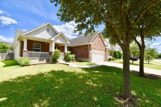 Beautiful 3 bedroom in NE San Antonio!