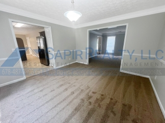 11795 Plantation Pkwy - Move in by June 30th and get a $100 Amazon Gift Card