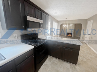 11795 Plantation Pkwy - Move in by June 30th and get a $100 Amazon Gift Card