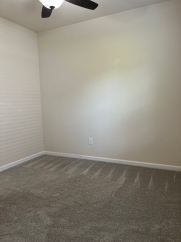 AMAZING LOCATION, Fantastic 4 Bed Home, Internet Included, Available Now!