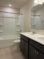 AMAZING LOCATION, Fantastic 4 Bed Home, Internet Included, Available Now!
