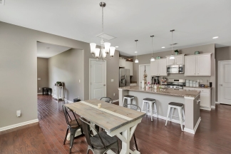 Large open floor plan in Spring Grove Plantation