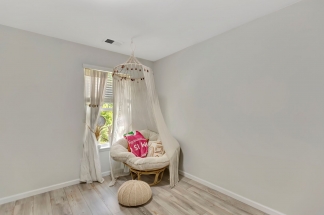 Large open floor plan in Spring Grove Plantation