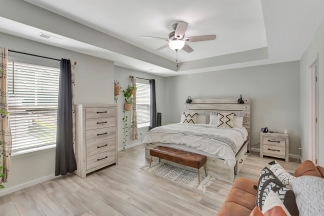 Large open floor plan in Spring Grove Plantation