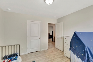 Large open floor plan in Spring Grove Plantation