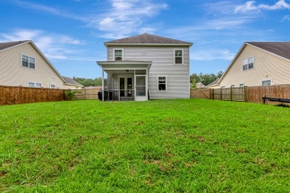 Large open floor plan in Spring Grove Plantation
