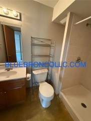 Remodeled 3-Bedroom Home in Raymore with Stylish Finishes