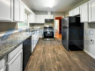 3017 Belvedere Lane - Back by Popular Demand!
Move in by July 30th and we’ll deliver a free 55 smart TV right to your doorstep