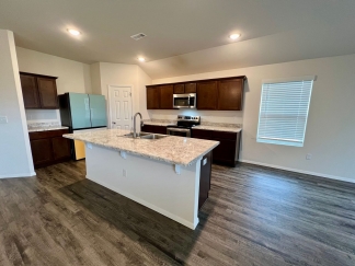 Beautiful 3 Bedroom, 2.5 Bathroom Home for Rent in Chaffee Crossing