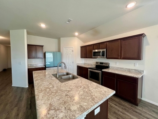 Beautiful 3 Bedroom, 2.5 Bathroom Home for Rent in Chaffee Crossing