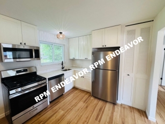Modern 3-Bed Home in Quiet Neighborhood. Finished Basement & Garage!