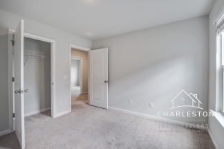 104 Sunray Ln - Available Now!