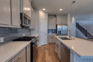 125 Rangel Dr - R25 - Purple Team