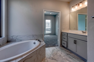 125 Rangel Dr - R25 - Purple Team