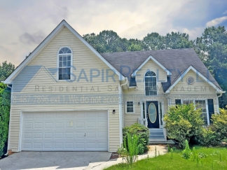 11987 Harbour Town Pkwy - Back by Popular Demand!
Move in by July 30th and we’ll deliver a free 55 smart TV right to your doorstep.