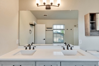 6305 Roseborough Dr - R25 - Green Team