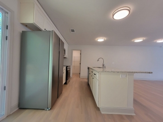 Build to Rent 4 Bdrm Lake Access - Open House Mon-Thurs 9 to 4pm No Appt Neccesssary