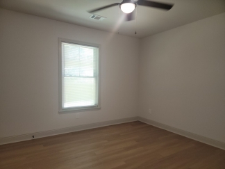 Build to Rent 4 Bdrm Lake Access - Open House Mon-Thurs 9 to 4pm No Appt Neccesssary