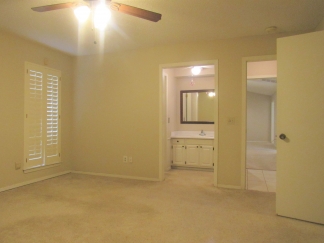 Immaculate Cul de Sac Rental 3-Bed Home with HOA Pool, Lake, Park, Jogging Track