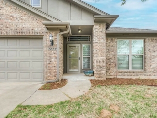 Experience comfort and style in this beautifully appointed home nestled in the heart of Oklahoma City!