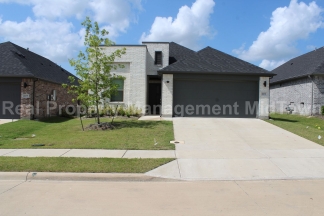 Modern 3-Bedroom Home in Prime Forney Location – Built in 2023!