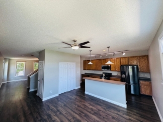 3 Bed 2.5 Bath in New Town, Spacious, and Move-In Ready!