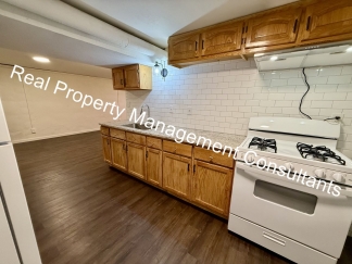 Cozy 2-Bedroom Lower-Level Home – All Utilities Included!
