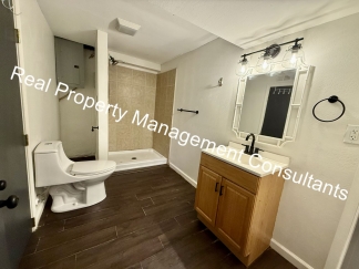 Cozy 2-Bedroom Lower-Level Home – All Utilities Included!
