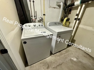Cozy 2-Bedroom Lower-Level Home – All Utilities Included!