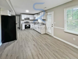 5341 Ridgemere Ct - Sizzling Summer Steal! Move in by July 30th and choose your reward — a FREE 55 Smart TV or a $250 Amazon gift card, on us! Don’t miss out!