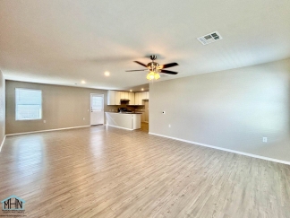Live in Luxury in this beautiful 3bed/2bath single story home near Randolph & Ft. Sam!